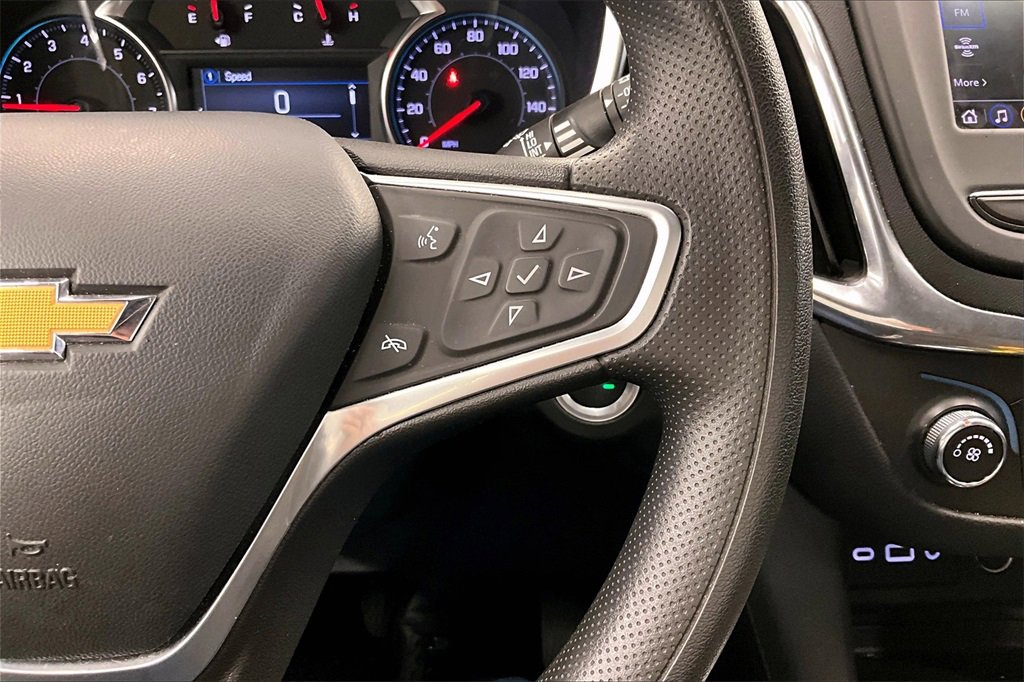 2023 Chevrolet Equinox LT photo 17