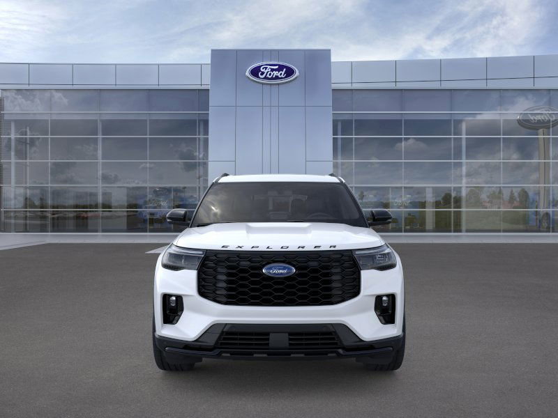 2026 Ford Explorer ST-Line photo 4
