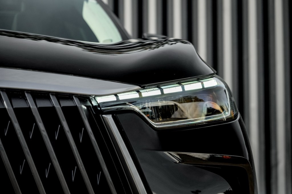 2026 Infiniti QX60 Luxe AWD photo 4