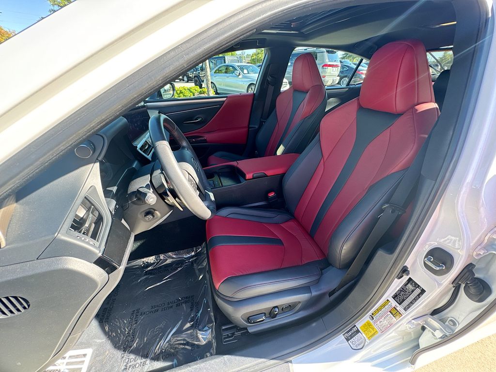 2024 Lexus ES 350 F SPORT Handling photo 21