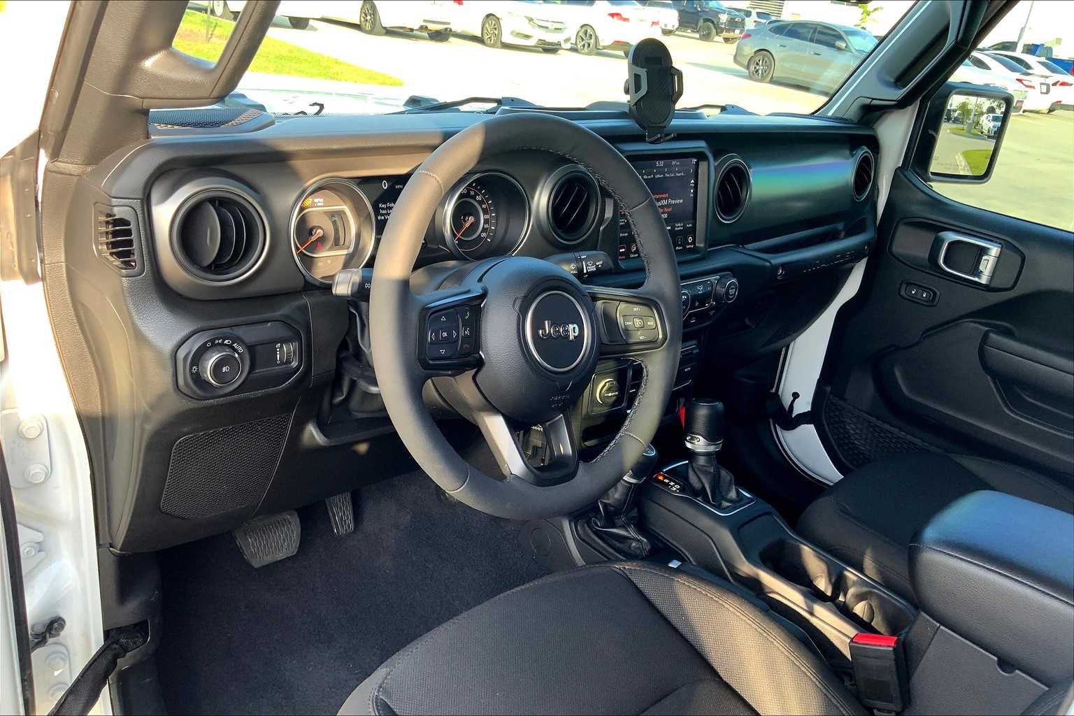 2023 Jeep Wrangler Sport S photo 15