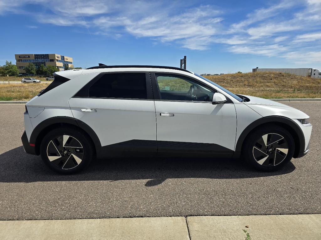 2025 Hyundai Ioniq 5 SEL photo 6