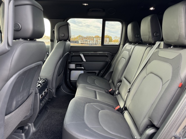 2024 Land Rover Defender 130 Outbound photo 11