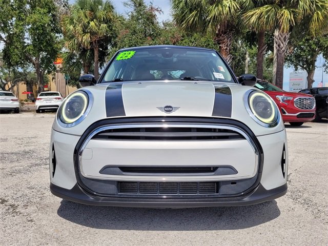 2022 Mini Cooper 4 Door Hardtop photo 3