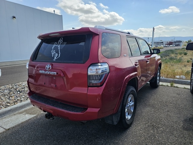 2018 Toyota 4Runner SR5 photo 5
