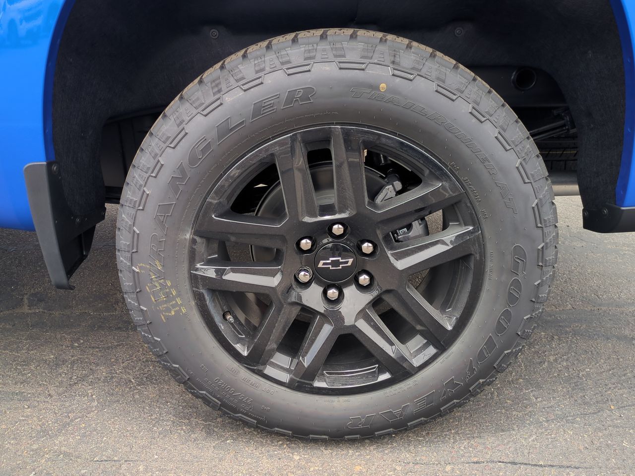 2025 Chevrolet Silverado 1500 RST photo 30