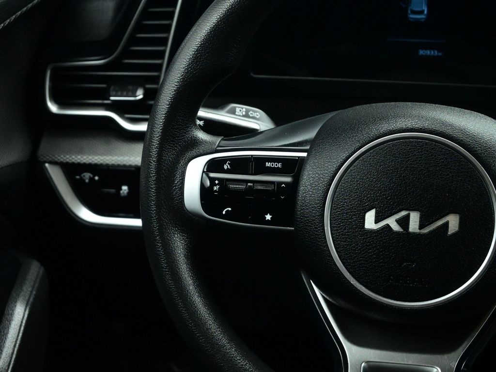 2023 Kia Sportage LX photo 4
