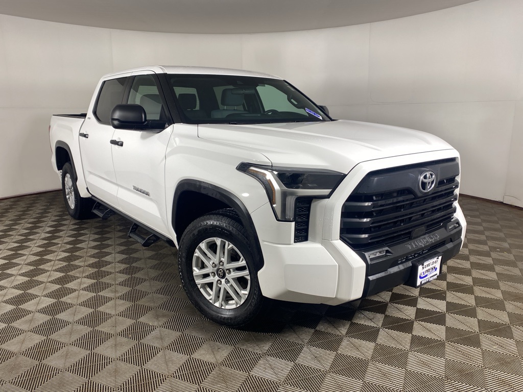 2025 Toyota Tundra SR5's photo