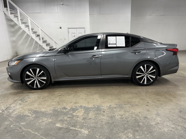 2022 Nissan Altima 2.5 SR photo 4