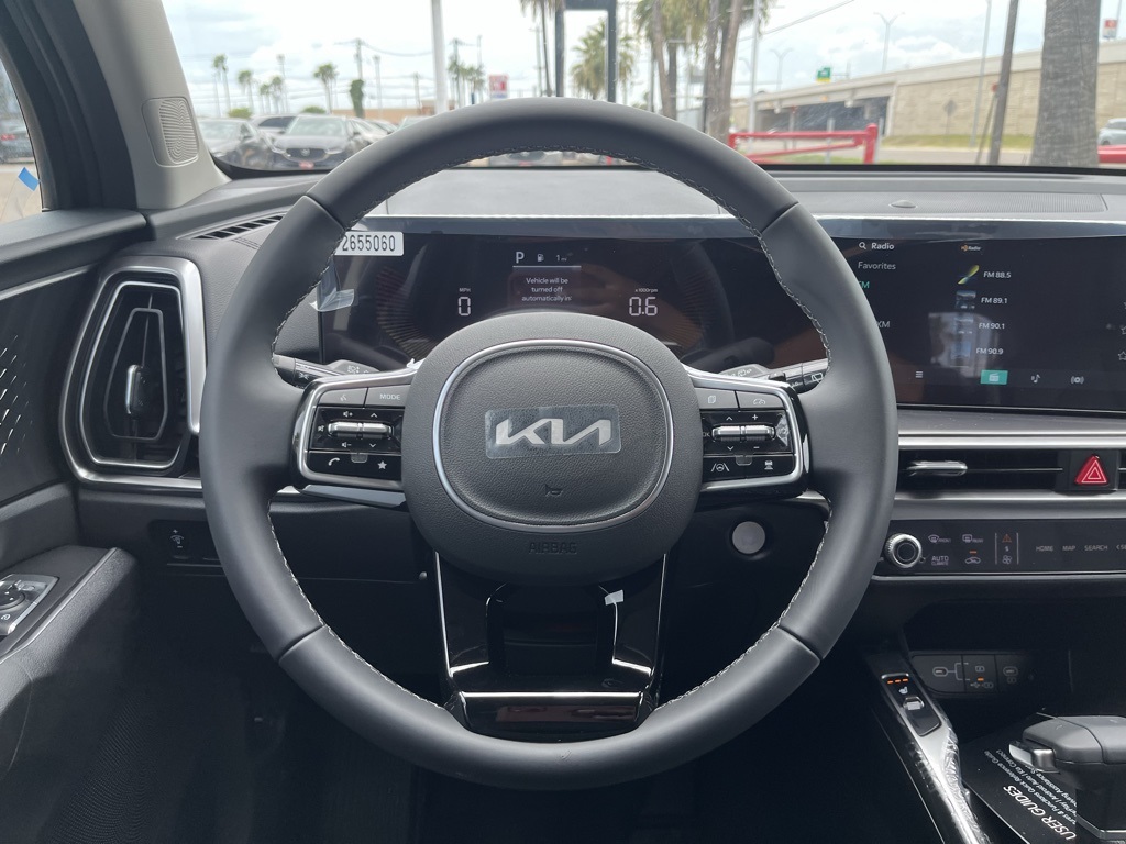 2025 Kia Sorento S photo 12