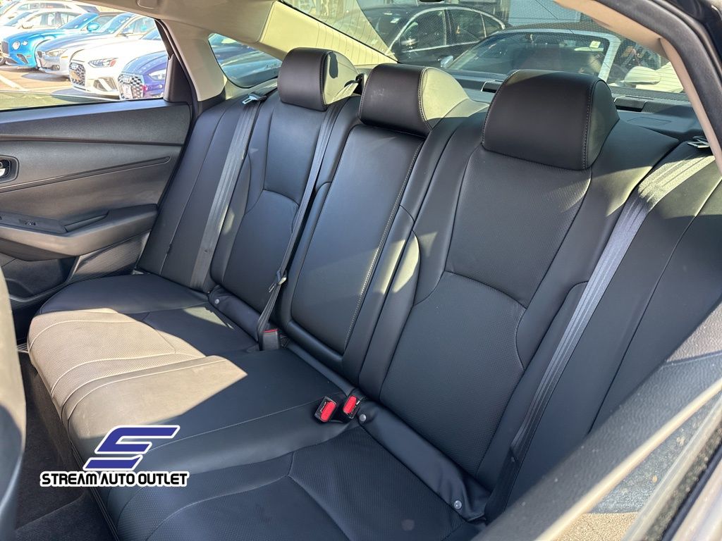 2024 Honda Accord Hybrid EX-L photo 28