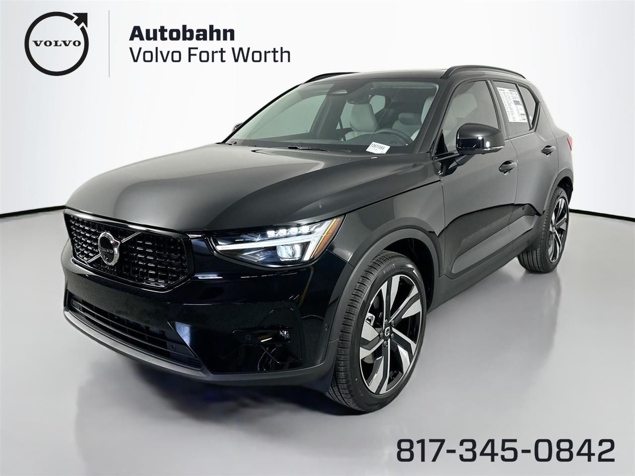 2026 Volvo XC40 Ultra's photo