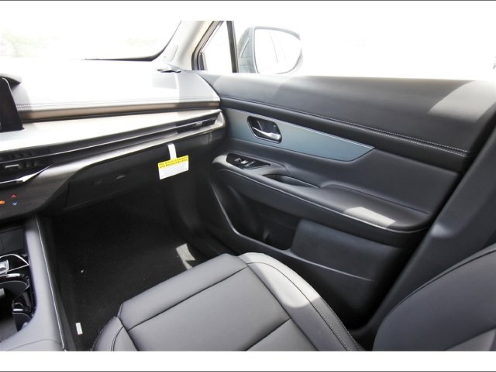 2025 Nissan Murano SL - 8