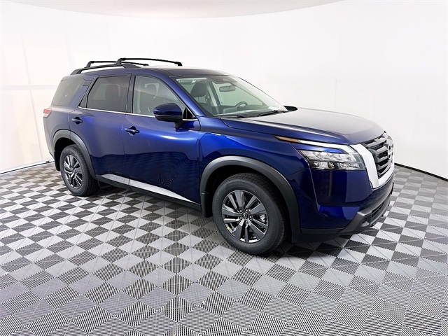 2025 Nissan Pathfinder SV's photo