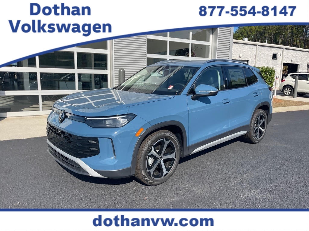 2026 Volkswagen Tiguan SE's photo