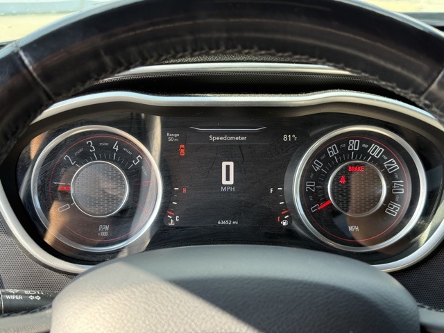 2015 Dodge Challenger SXT Plus photo 16