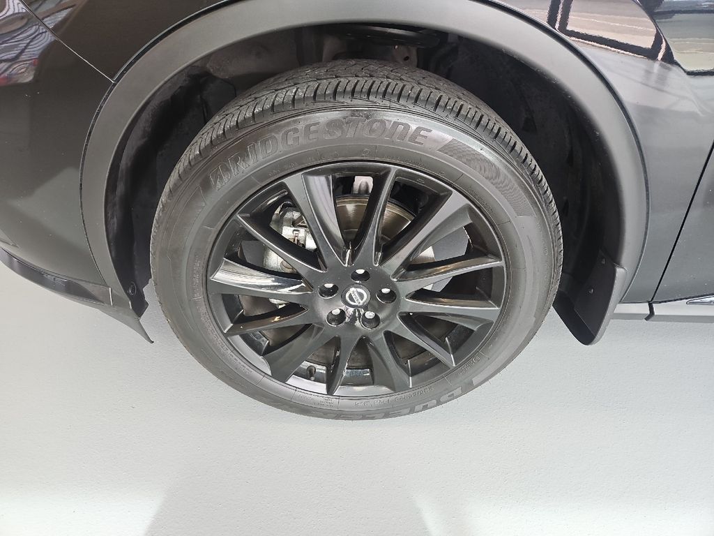 2022 Nissan Murano SV photo 17