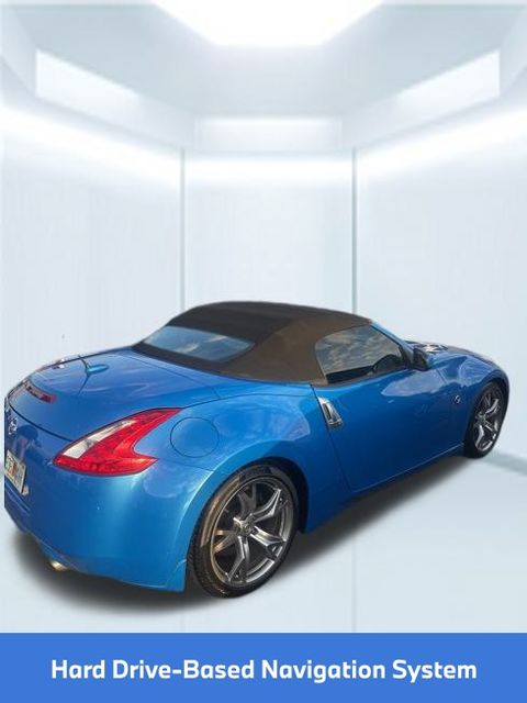 2010 Nissan 370Z Touring photo 3