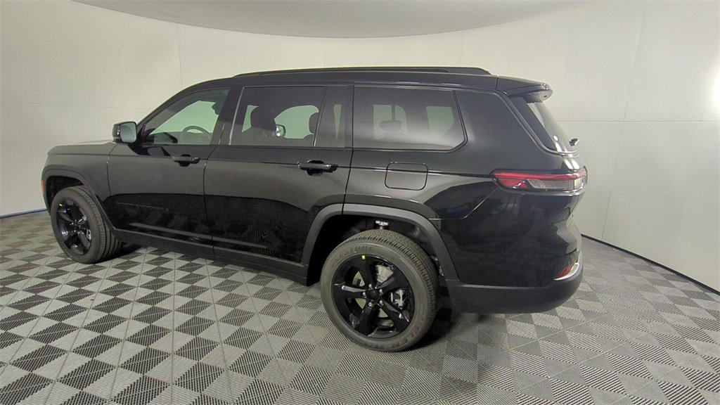2025 Jeep Grand Cherokee Altitude X photo 4