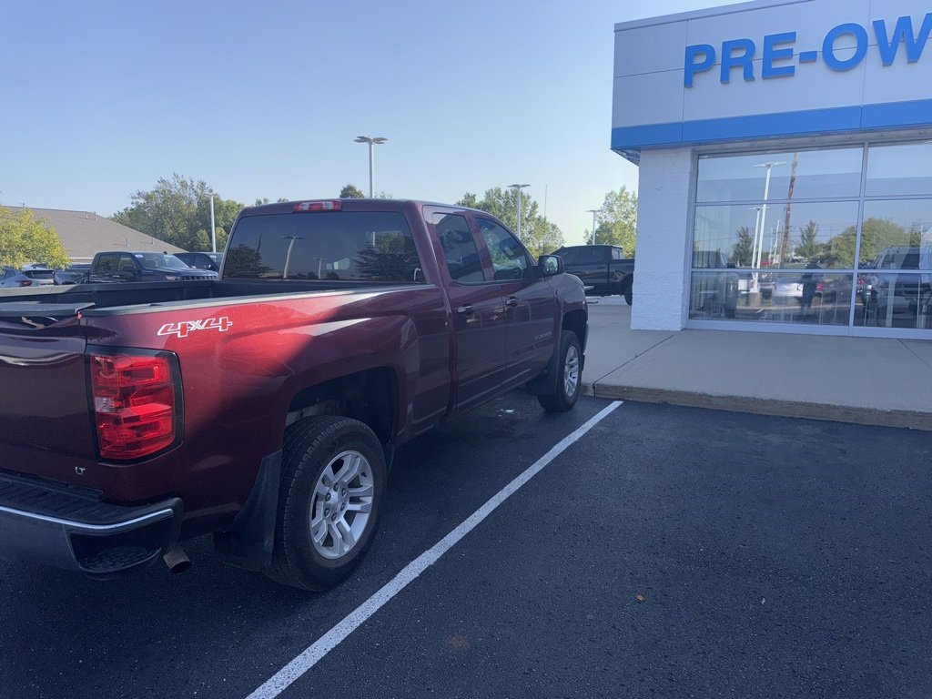 2016 Chevrolet Silverado 1500 LT photo 4