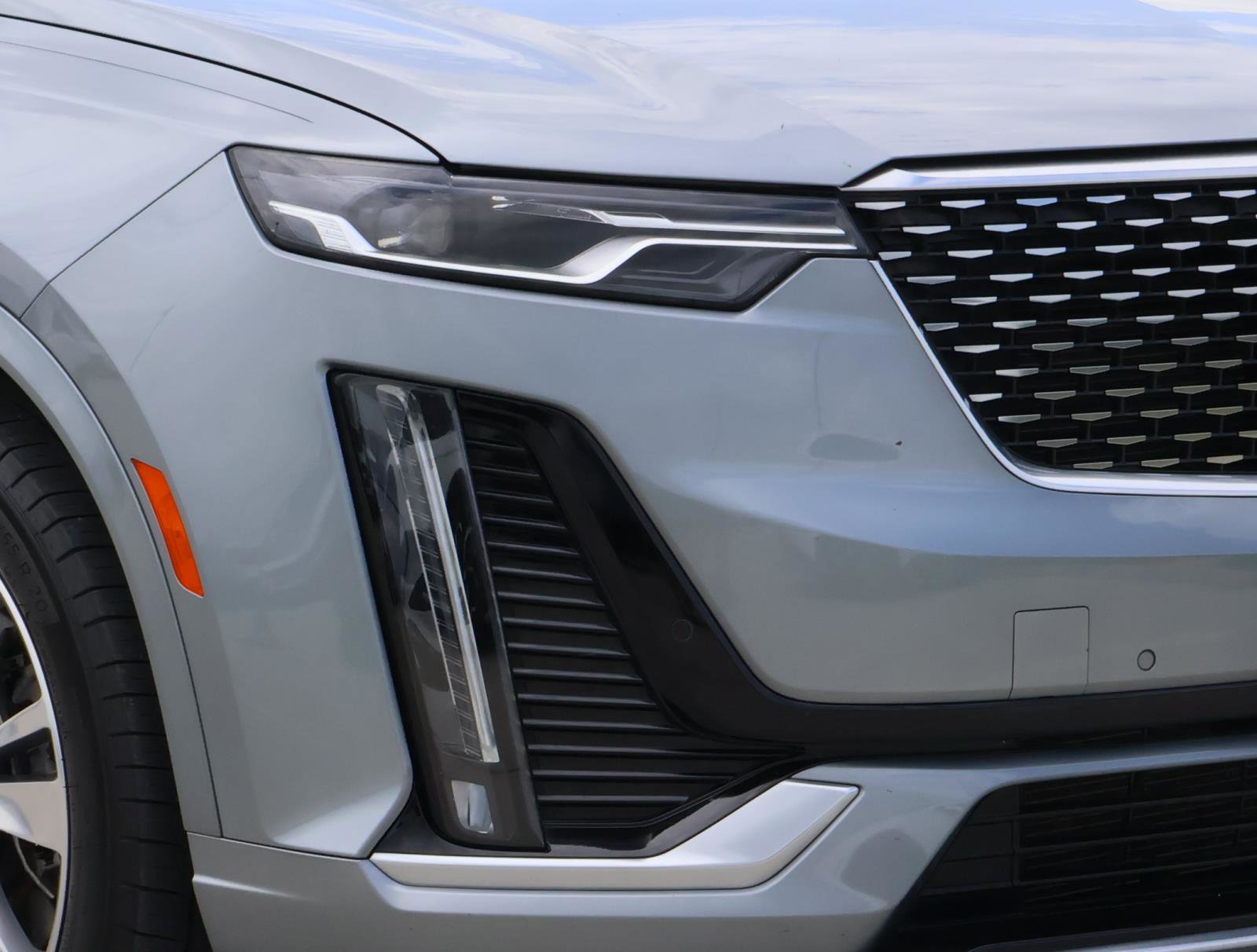 2023 Cadillac XT6 Premium Luxury photo 8