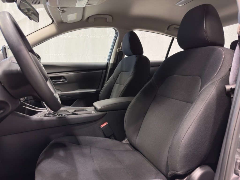 2025 Nissan Sentra S photo 18