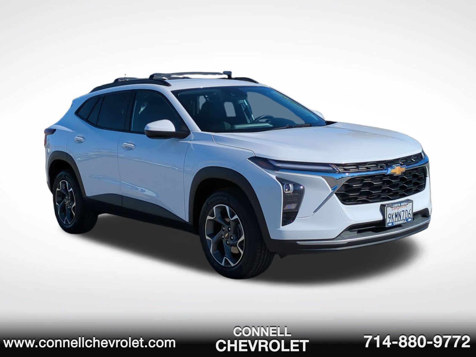 2024 Chevrolet Trax LT photo 3