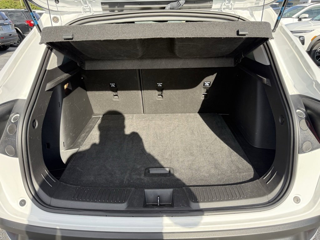 2024 Chevrolet Trax LT photo 14