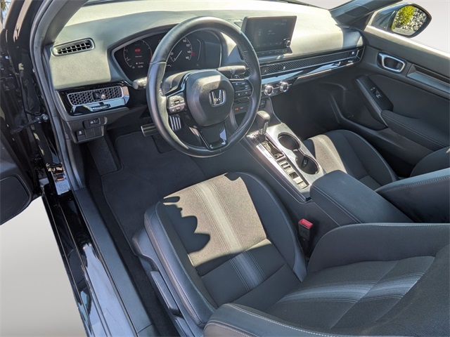 2025 Honda Civic Sport photo 11