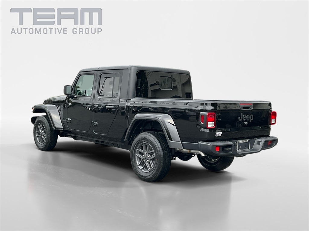 2025 Jeep Gladiator Sport S photo 5