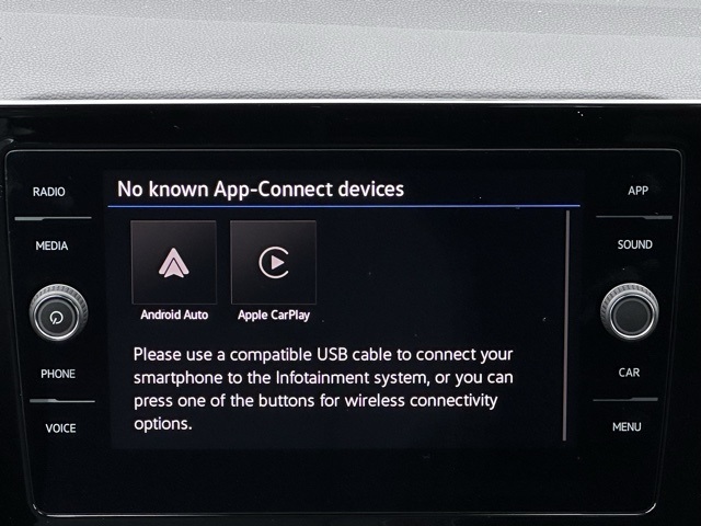 2025 Volkswagen Jetta SE photo 11