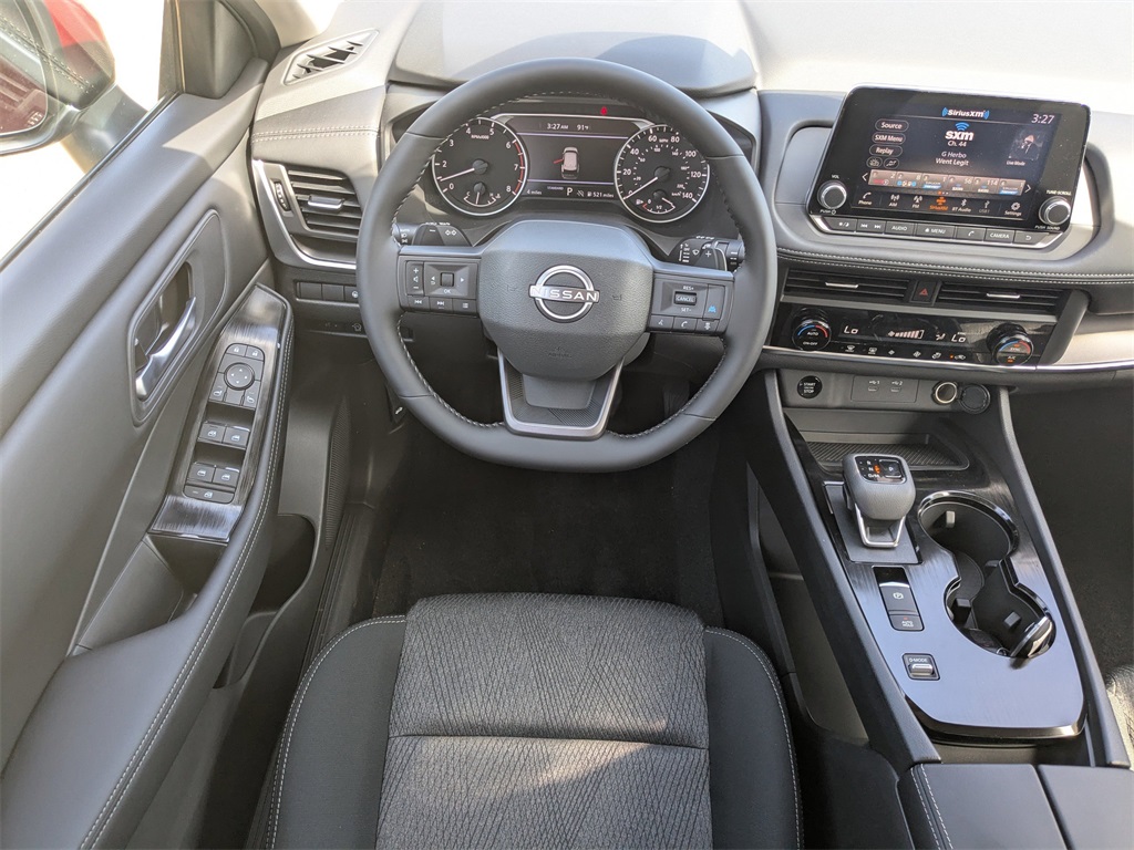 2026 Nissan Rogue SV photo 12