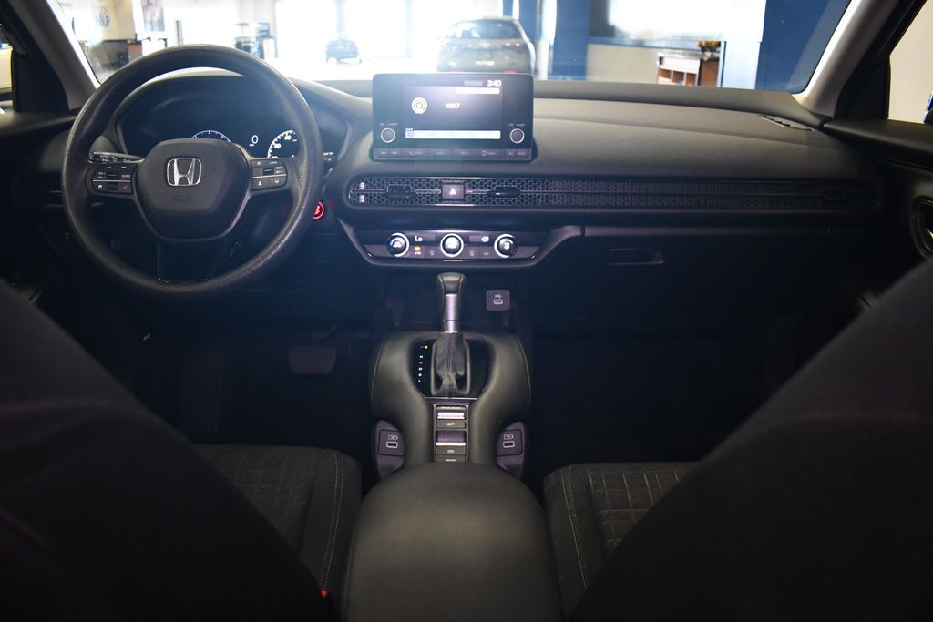 2023 Honda HR-V LX photo 16