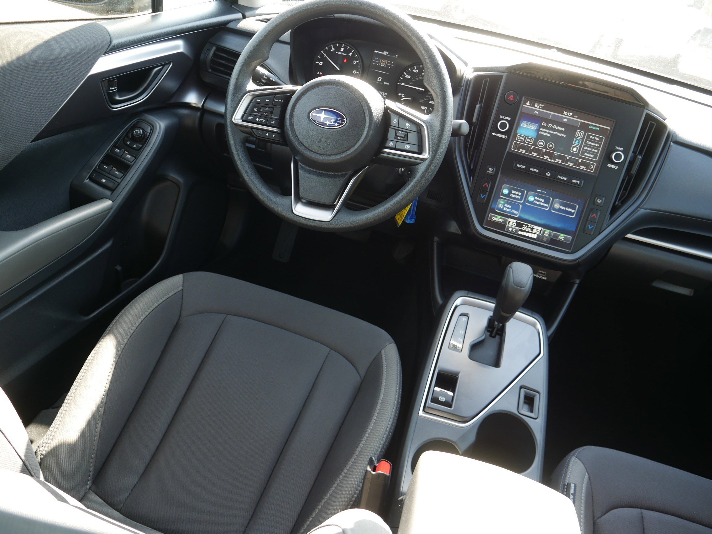 2025 Subaru Impreza Base photo 9