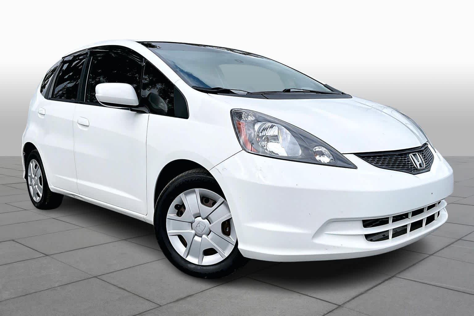 Used 2013 Honda Fit Base with VIN JHMGE8G33DC052174 for sale in Bluffton, SC