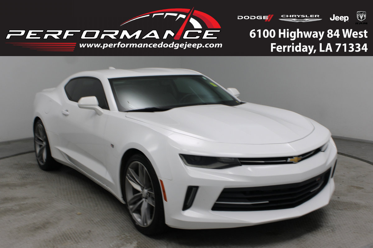 2017 Chevrolet Camaro 1LT's photo