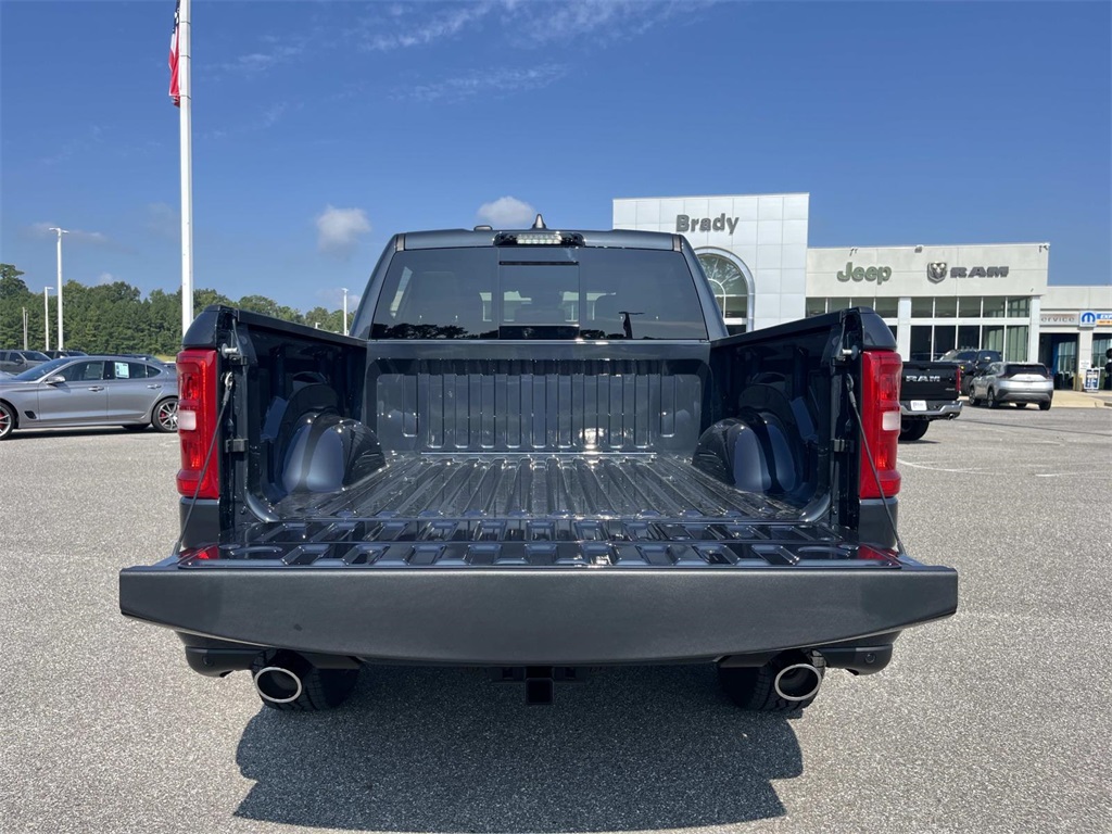 2026 Ram 1500 Laramie photo 8