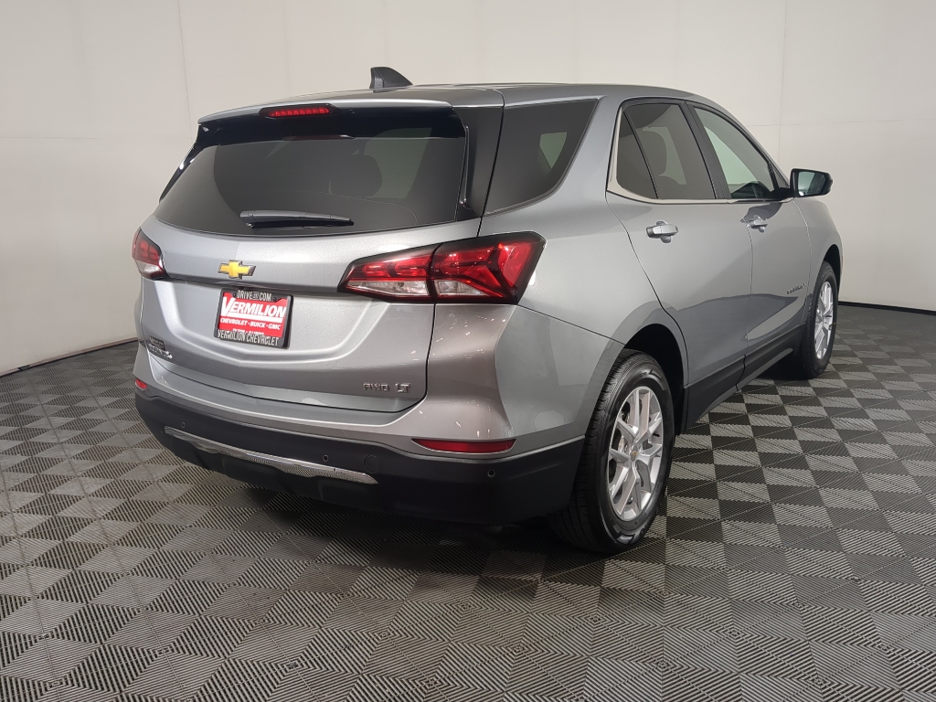 2024 Chevrolet Equinox LT photo 8