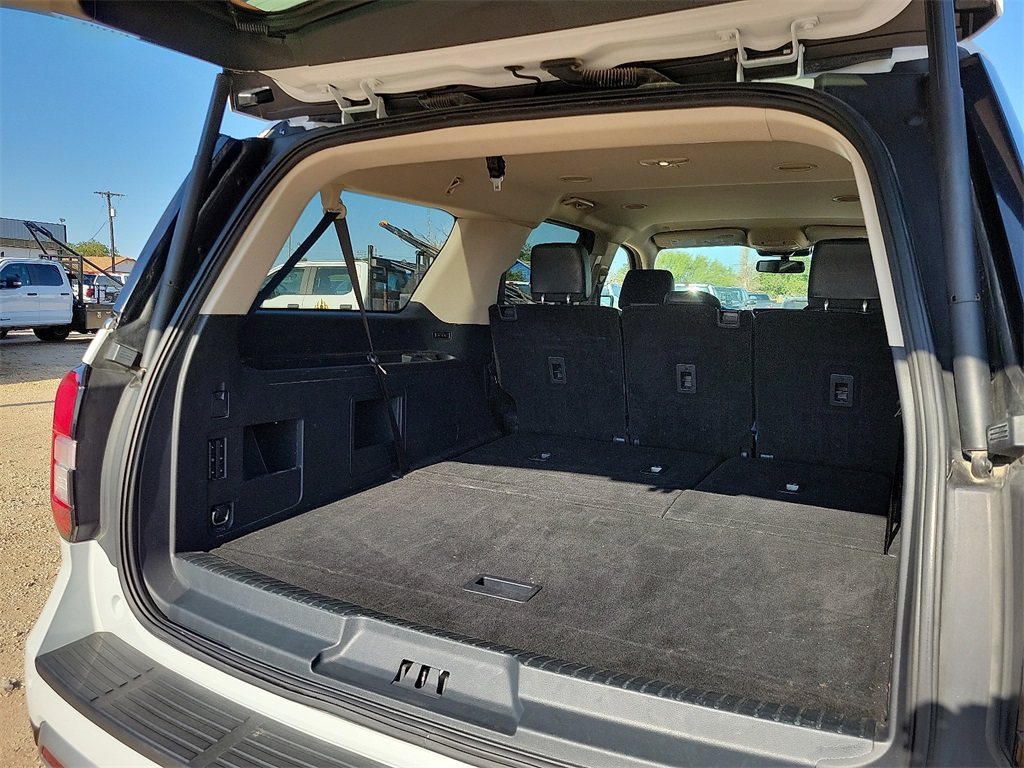 2024 Ford Expedition MAX XLT photo 15