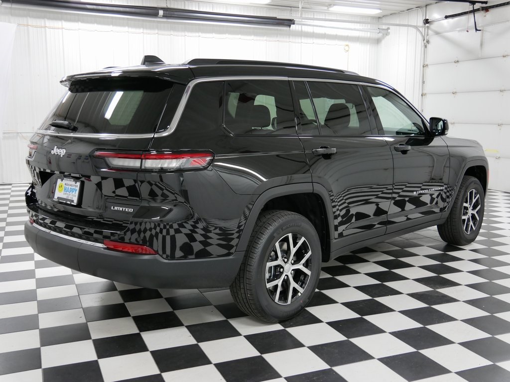 2025 Jeep Grand Cherokee Limited photo 2