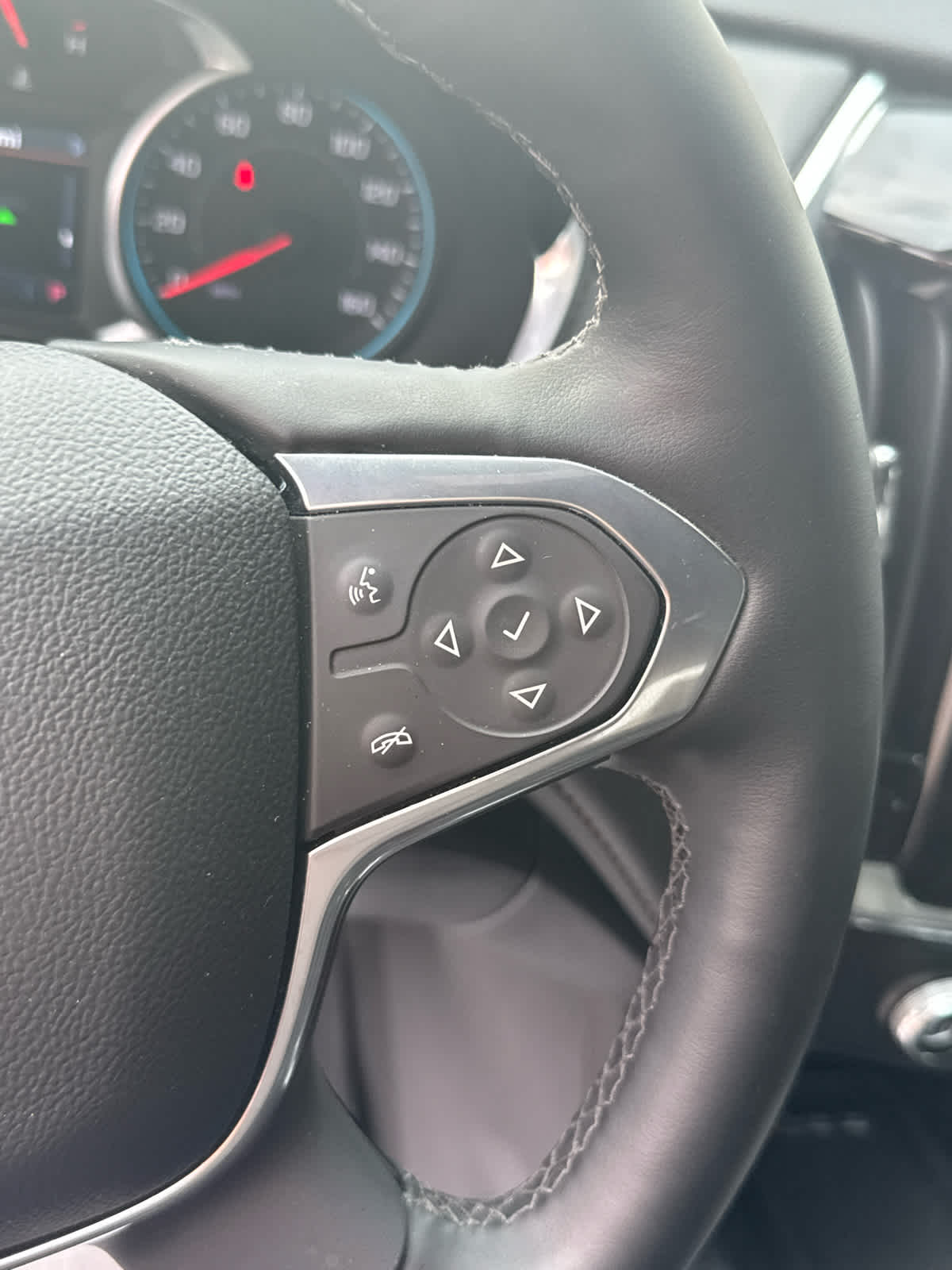 2023 Chevrolet Traverse Leather photo 20
