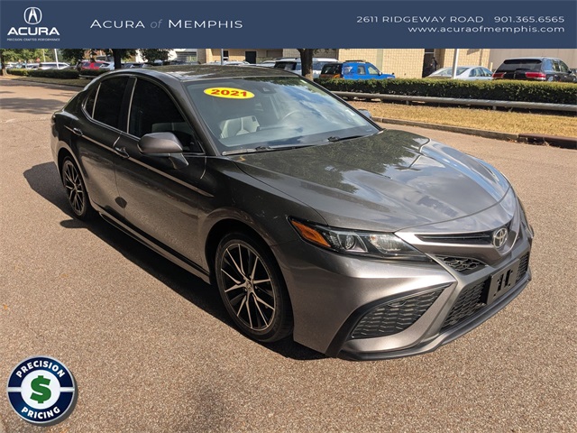 2021 Toyota Camry SE photo 8
