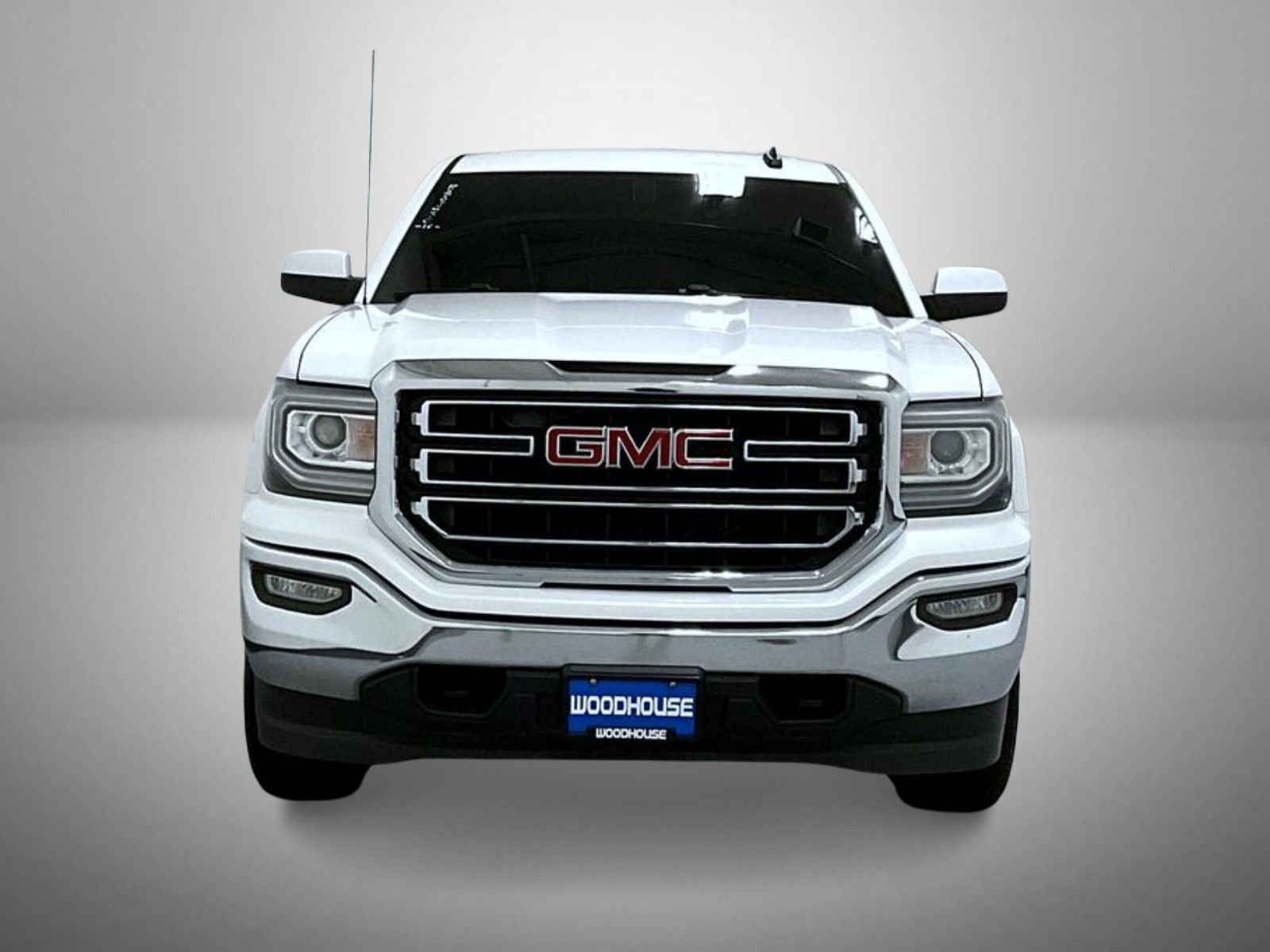 2016 Gmc Sierra 1500 SLE photo 2