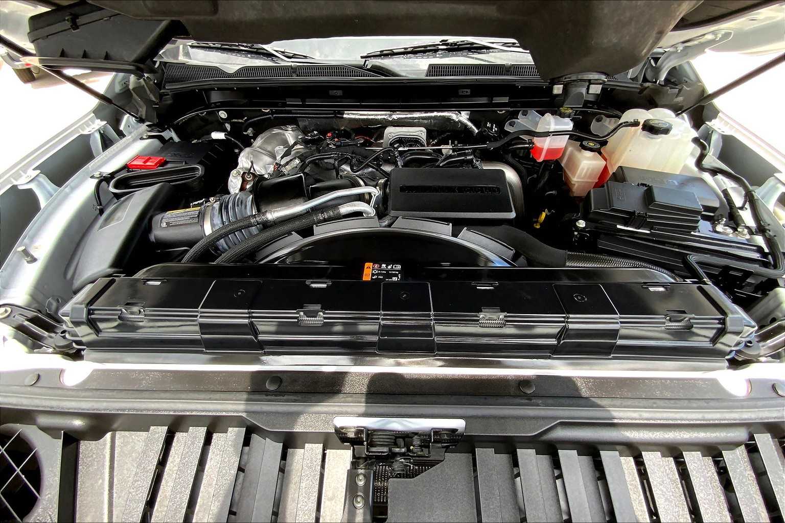 2024 Gmc Sierra HD SLT photo 29