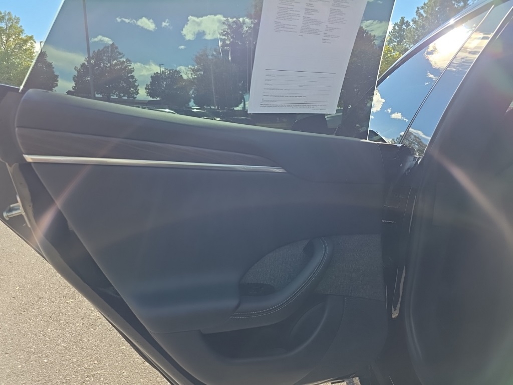 2022 Tesla Model S photo 14