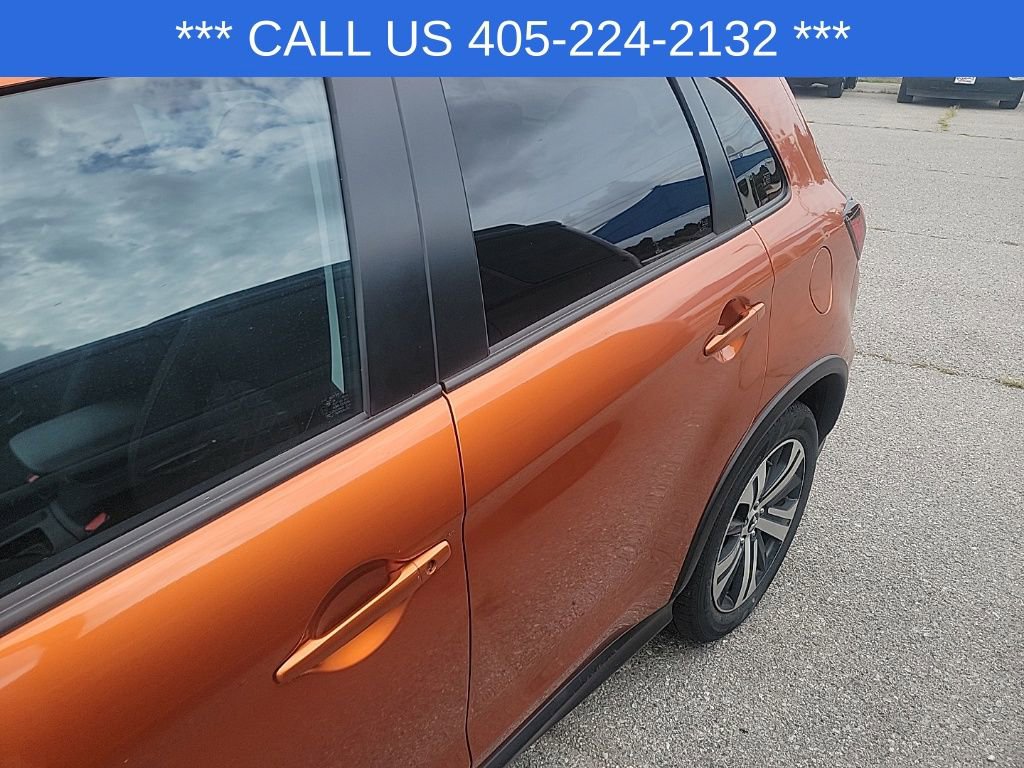 2024 Mitsubishi Outlander Sport S photo 3