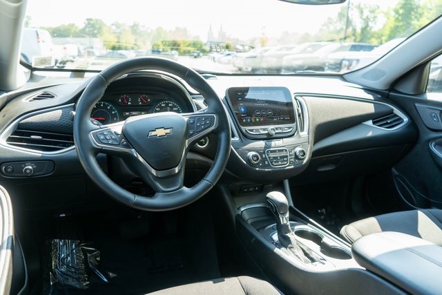 2024 Chevrolet Malibu 1LT photo 11