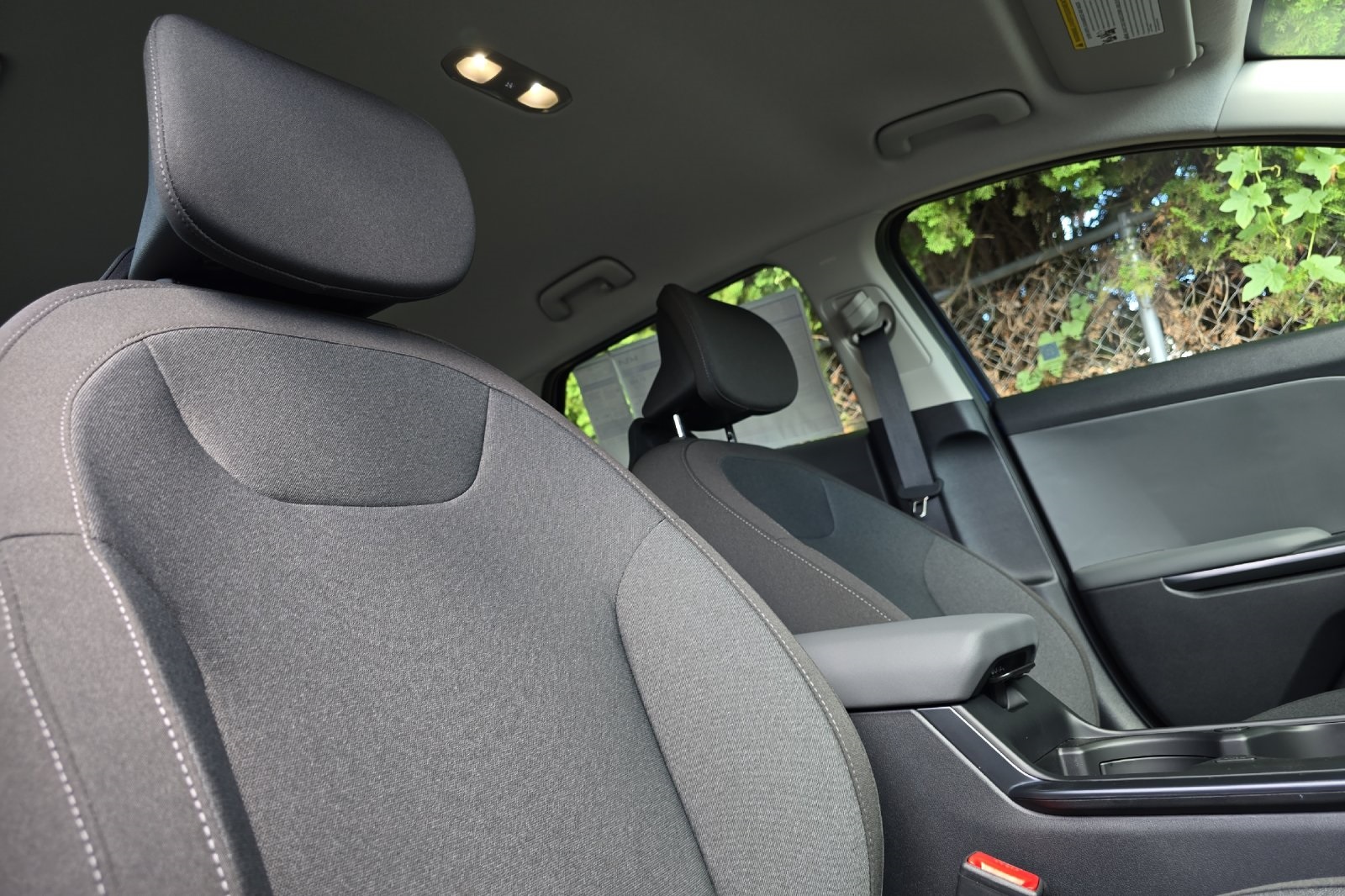 2025 Kia K4 LXS photo 12