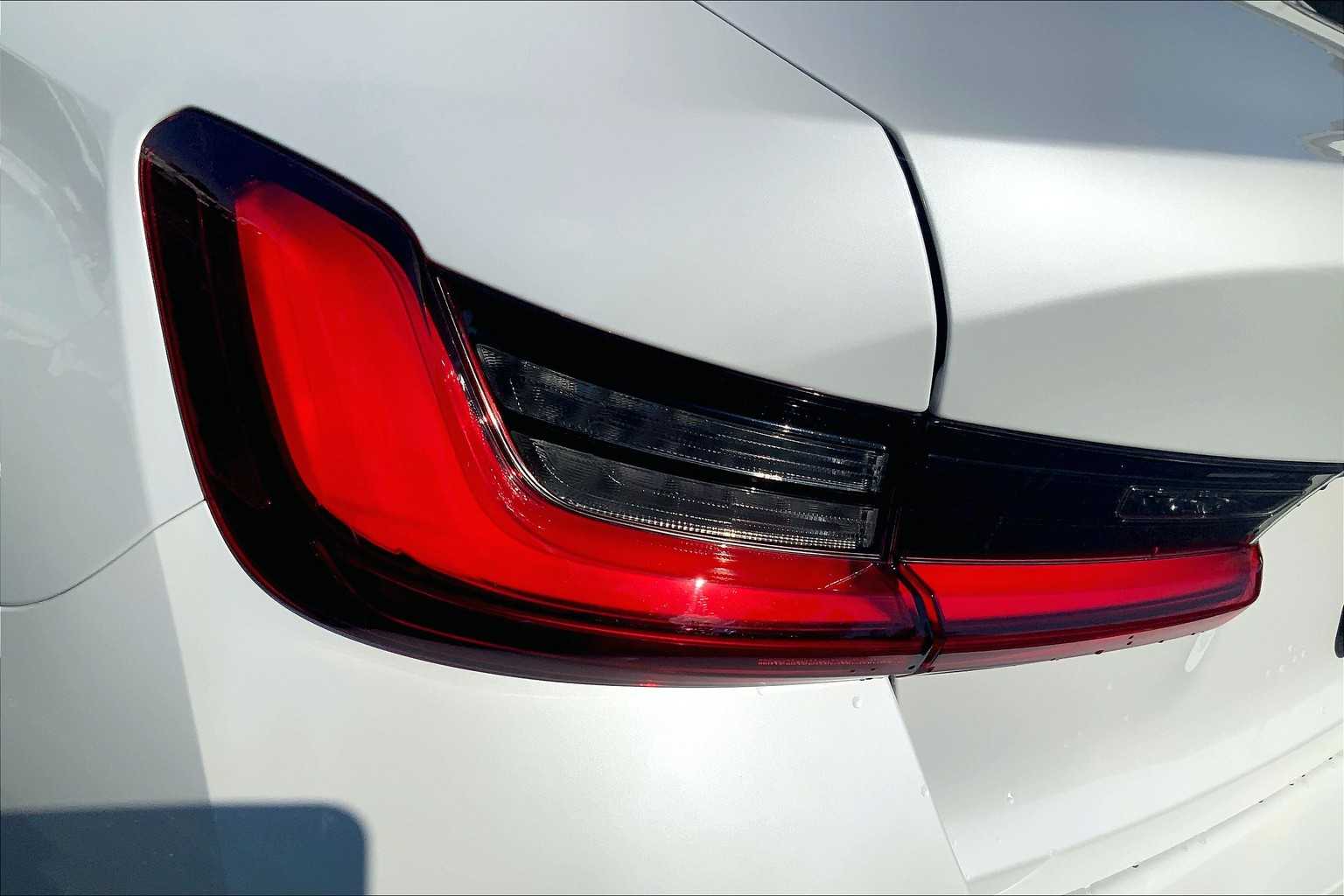 2025 Bmw 330i photo 26