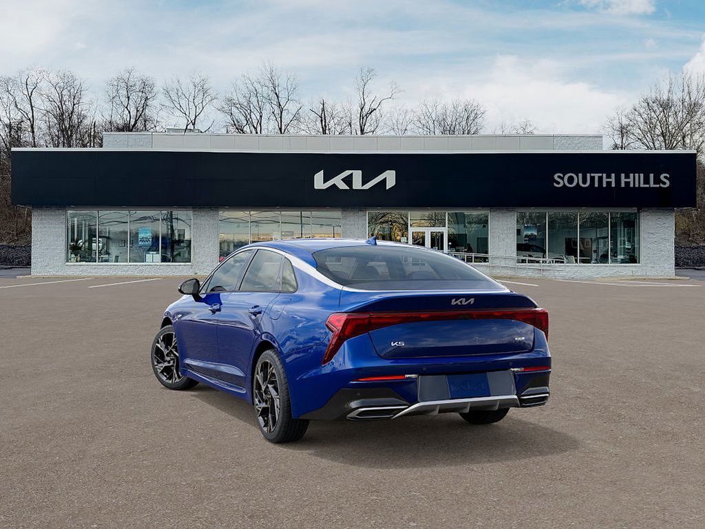2026 Kia K5 GT-Line photo 4